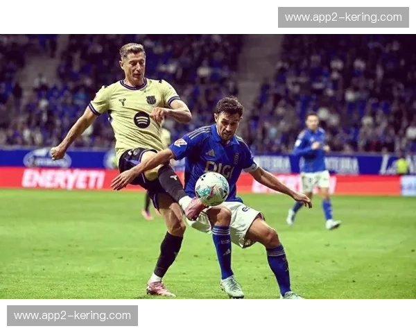 奥维耶多防守端训练质量反映,基本功缺陷在比赛中暴露 奥维耶多防守端训练质量反映,基本功缺陷在比赛中暴露